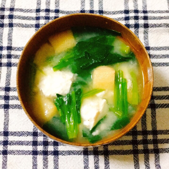 定番！ほうれん草＊豆腐＊油揚げのお味噌汁